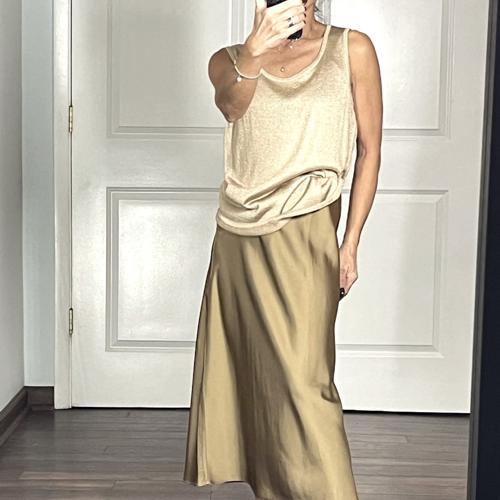 ST. John Caviar gold lame tank top blouse size S